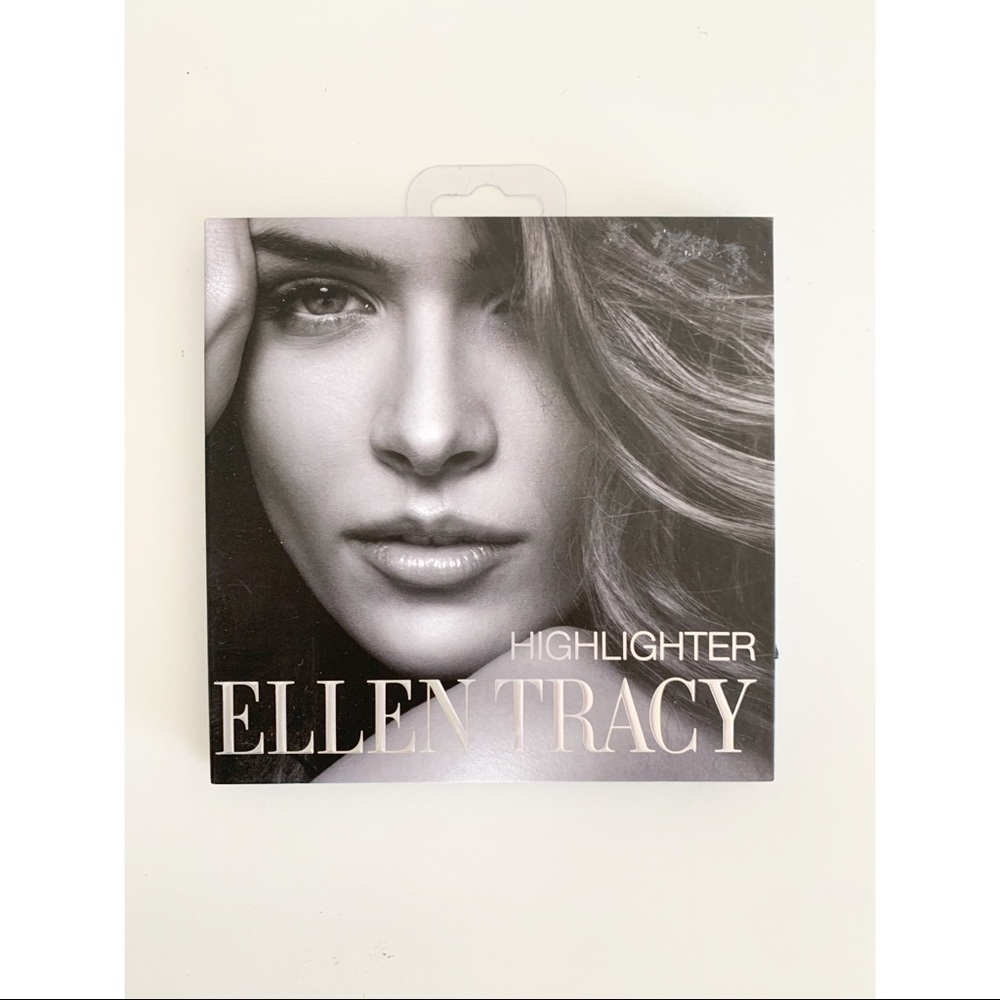 Ellen Tracy Highlighter Palette
